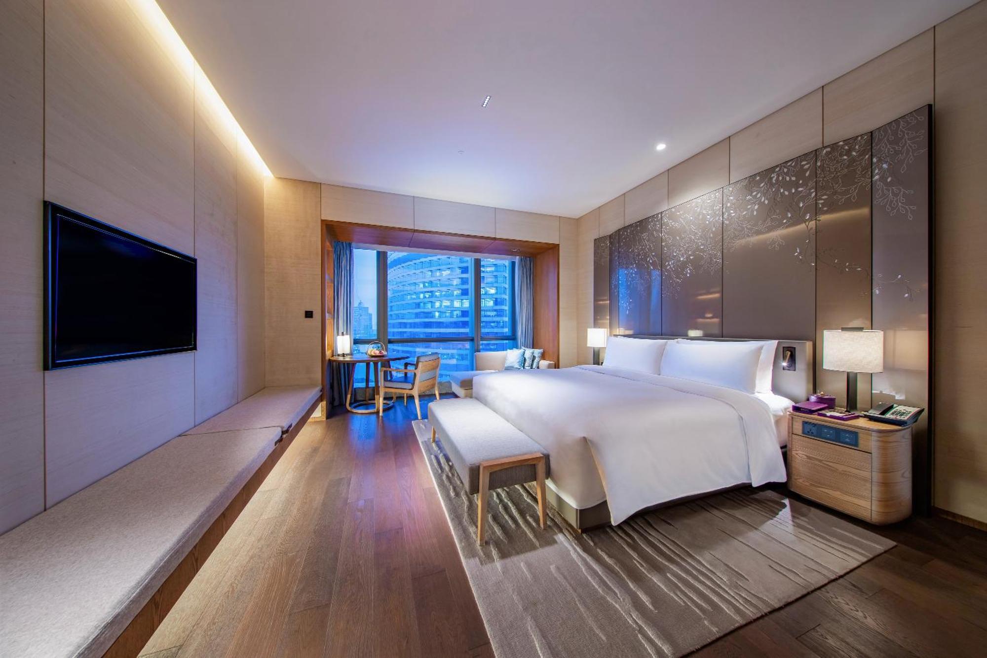 Conrad Guangzhou Hotel Exterior photo