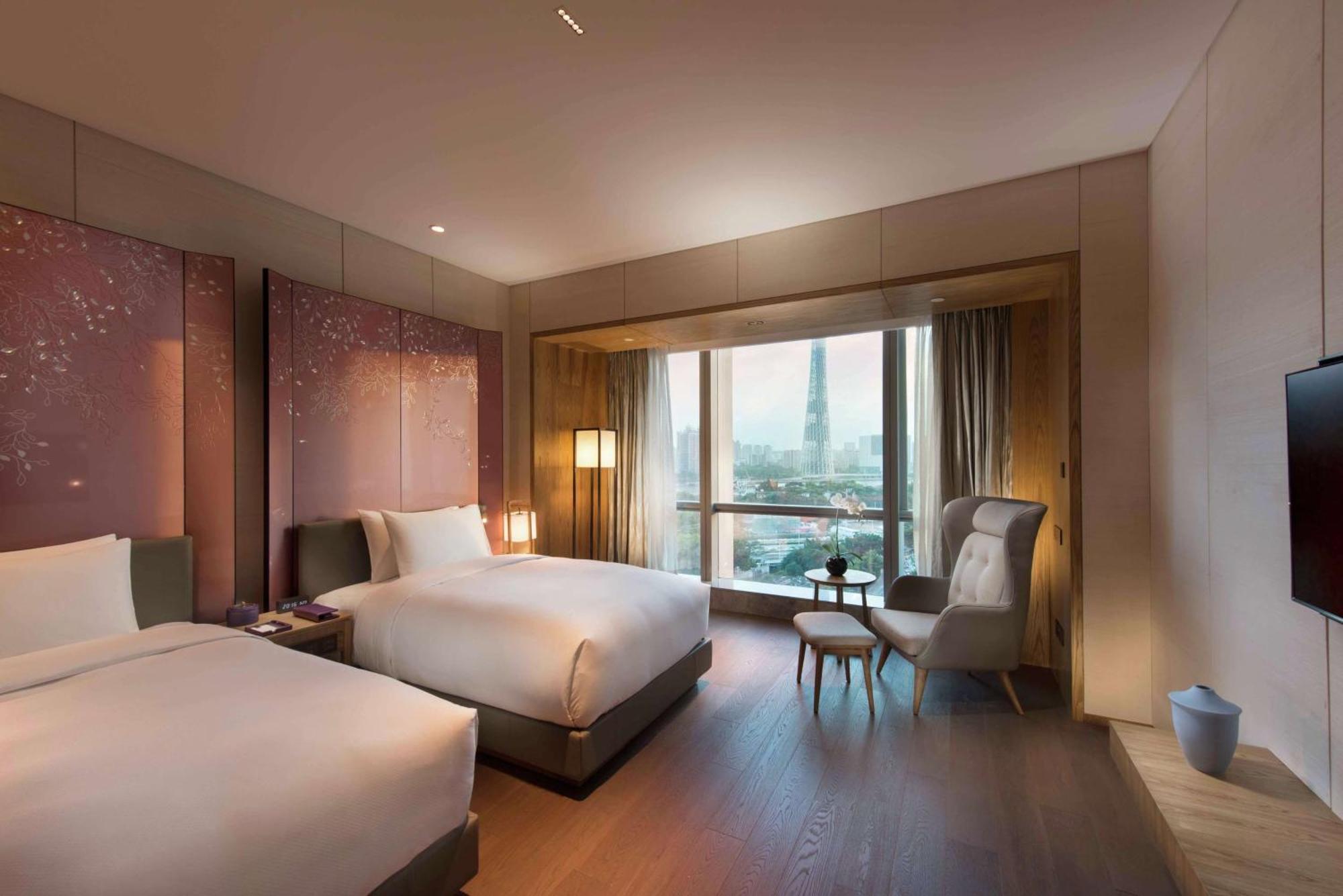 Conrad Guangzhou Hotel Exterior photo
