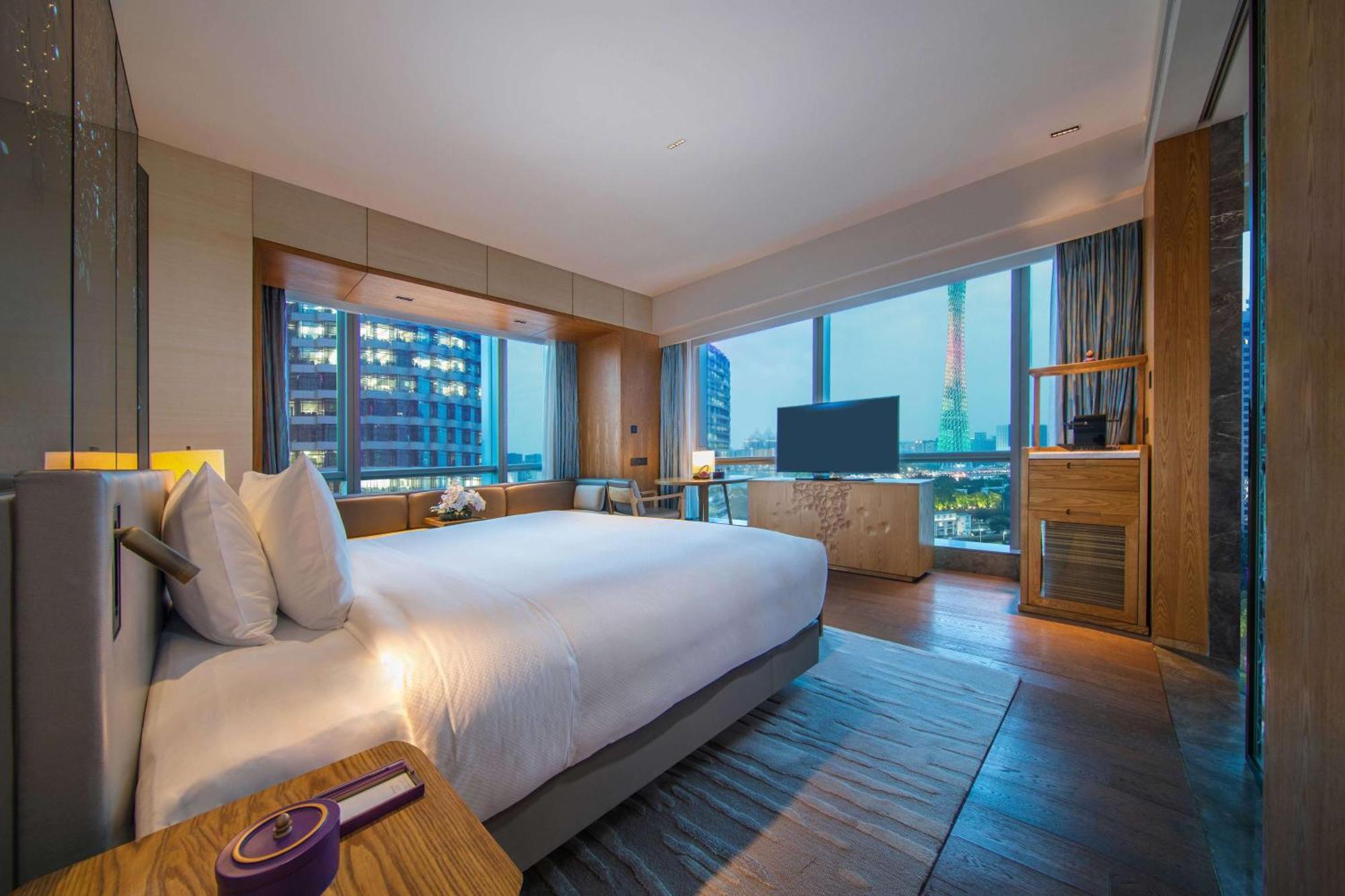 Conrad Guangzhou Hotel Exterior photo